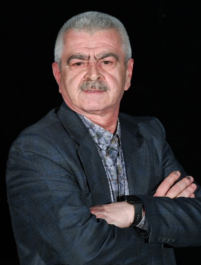 Fəxri mədəniyyət işçisi<br>Bədii quruluş hissə müdiri